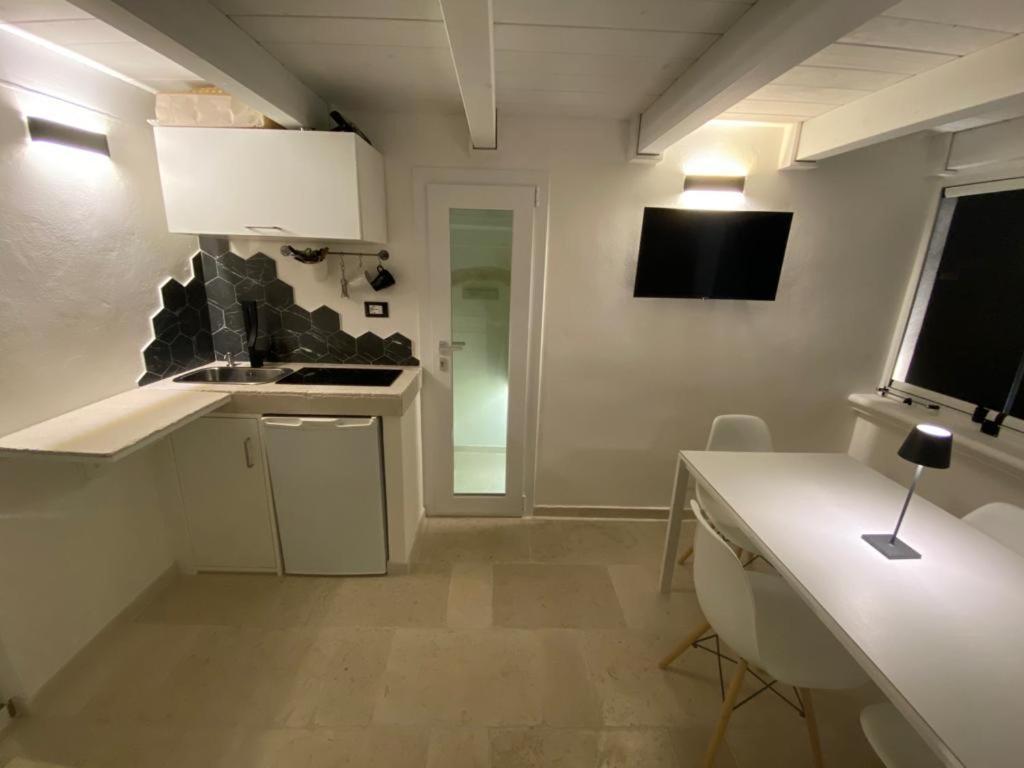 Dimora Matteotti Ostuni By Gonewlocation Villa ภายนอก รูปภาพ